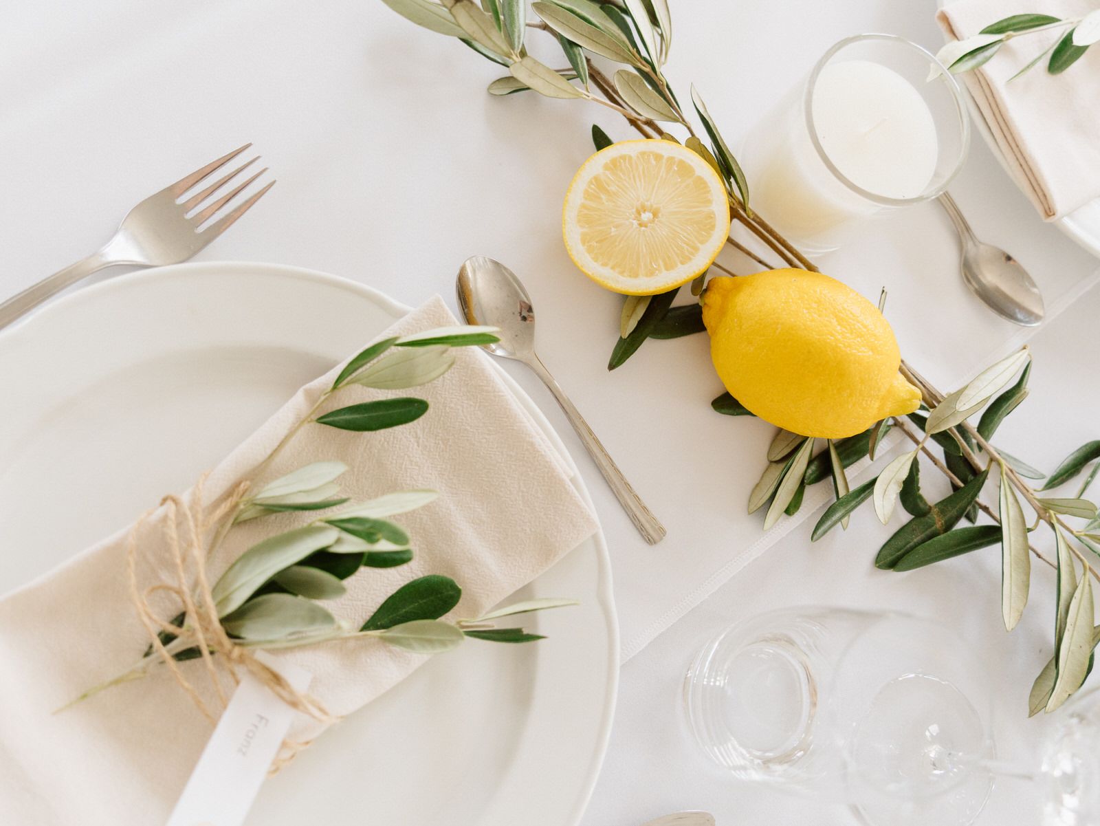 Hochzeitsfotograf Luxemburg - Pfalz - Saarland - Rheinhessen - Mainz - Andreas Heu Weddings - Brautpaarshooting, elegante Hochzeit ungestellte Bilder, Hochzeitslocation