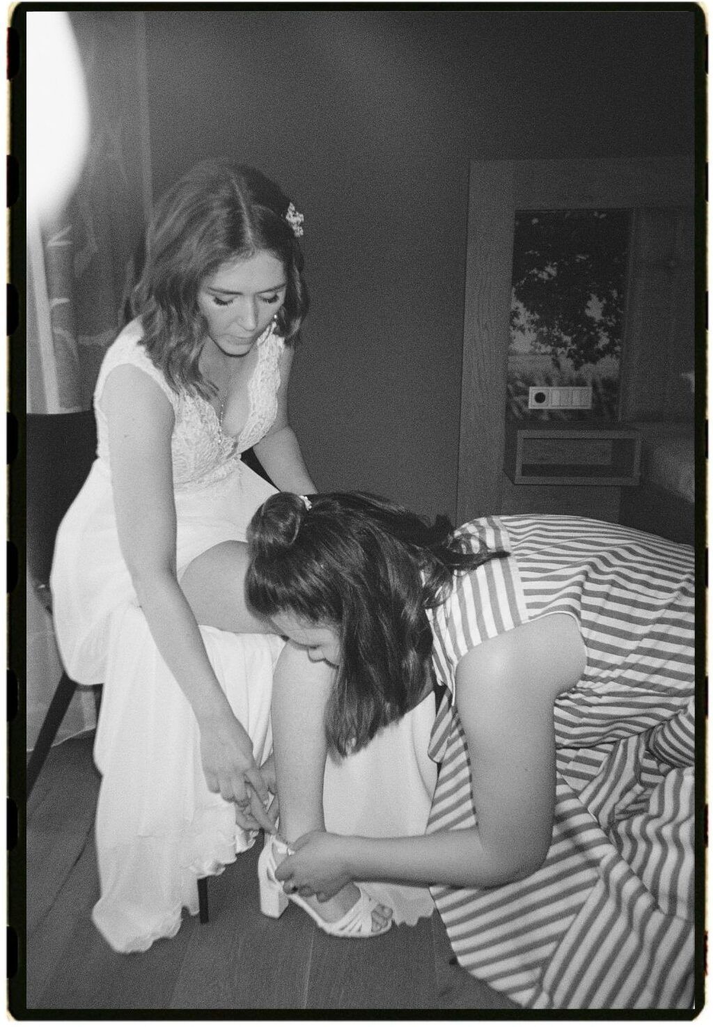 Hochzeitsfotograf Pfalz - Rheinhessen - Mainz - Frankfurt - Luxemburg Getting ready Flatlay - parfum