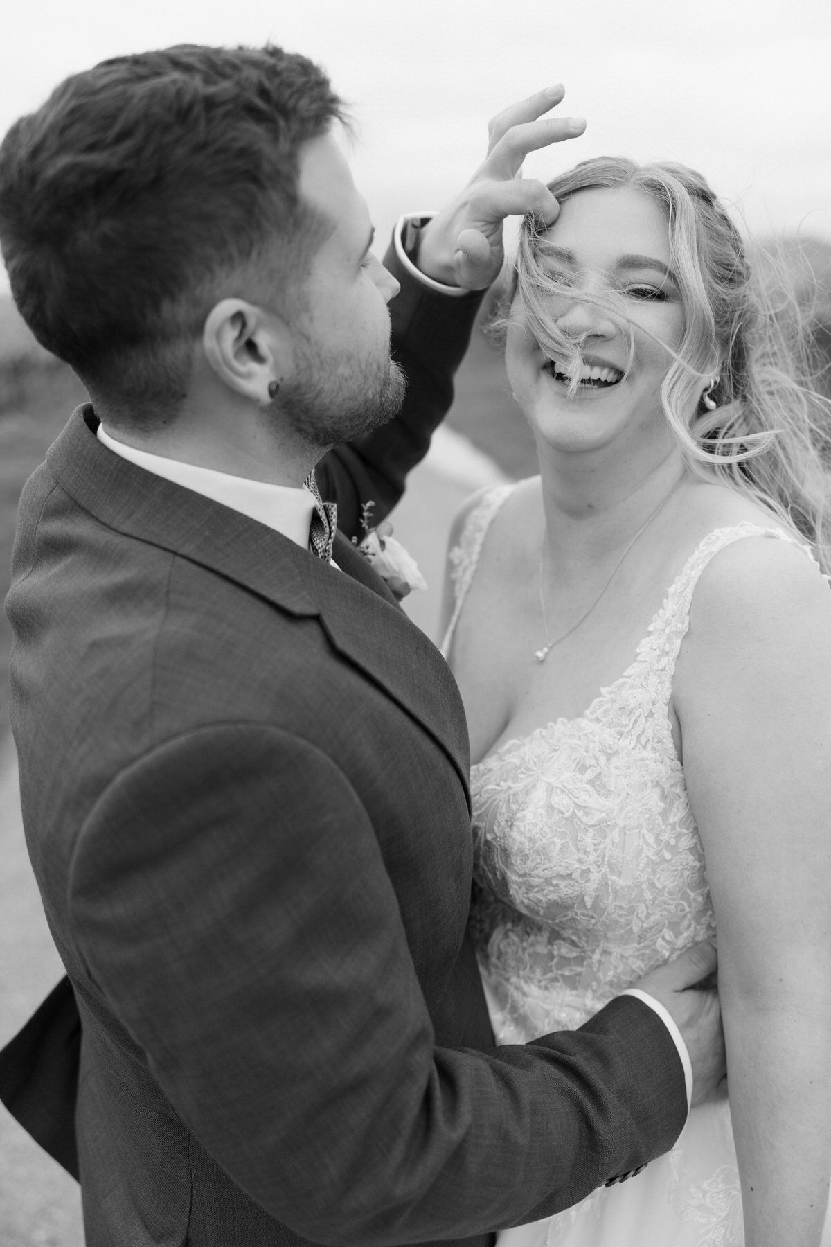 Hochzeitsfotograf Saarland - Pfalz - Rheinhessen - Mainz - Andreas Heu WEDDINGS - Editorial Brautpaarshooting - Weinberge - Hochzeit im Herbst