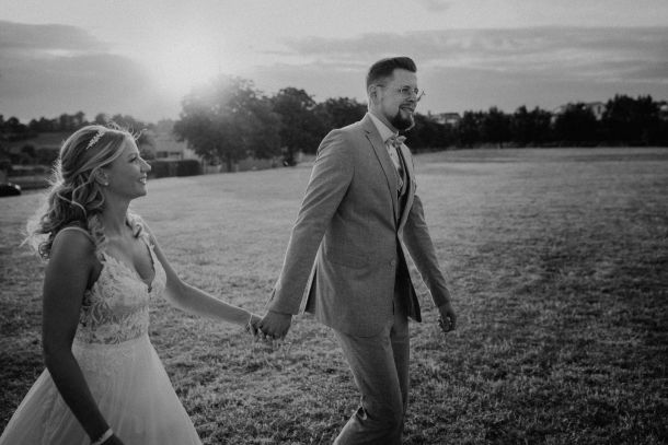 Hochzeitsfotograf Trier - ungestelltes Brautpaarshootig - Hochzeitsfotos Andreas Heu Weddings