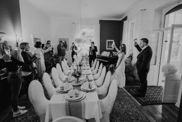 Hochzeitsfotograf Pfalz und Saarland-Brautpaarshooting am Schloss von Saarbrücken