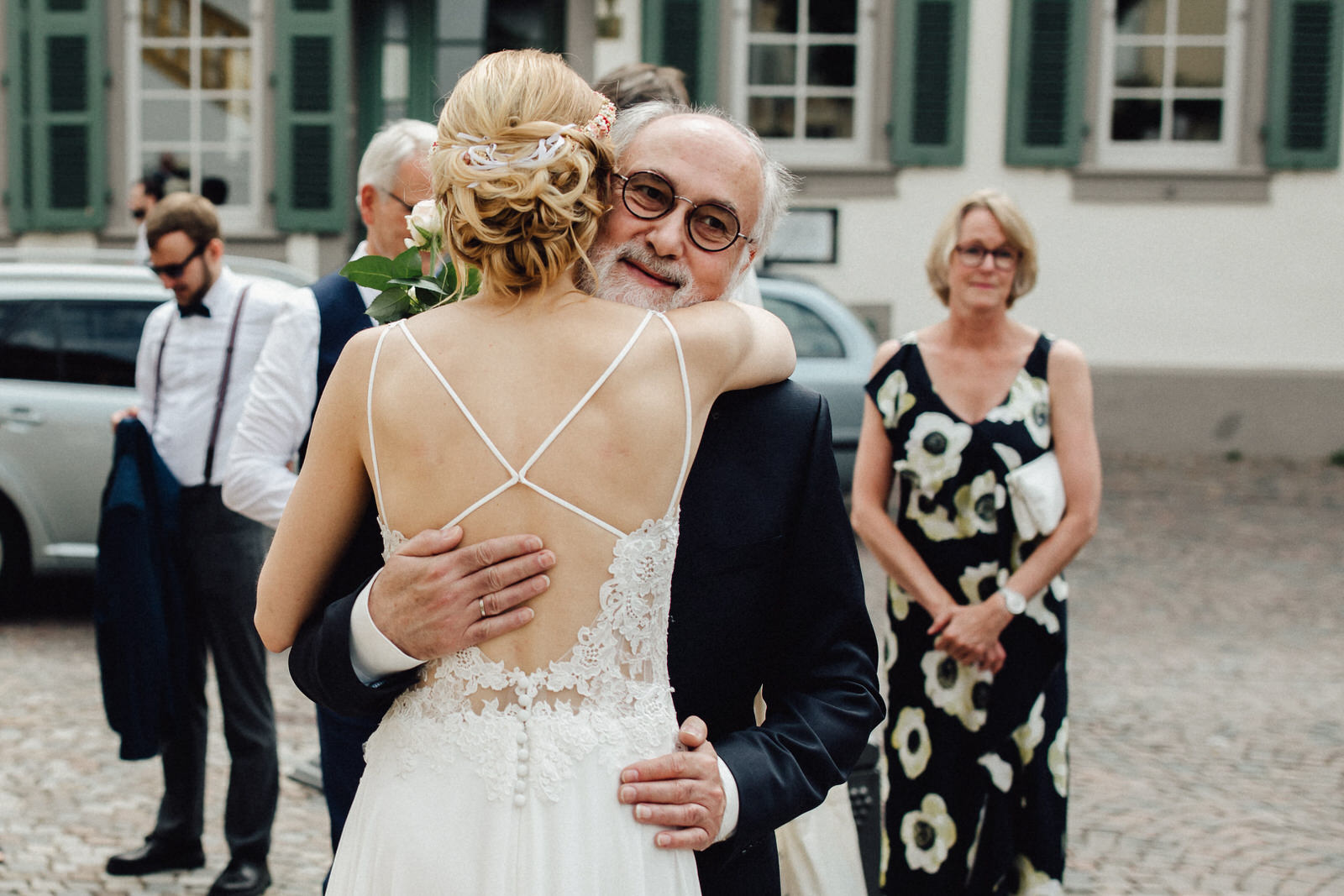 Hochzeitsfotograf Deidesheim - standesamtlich Heiraten im historischen Rathaus - Brautpaarshooting in der Altstadt-1-11