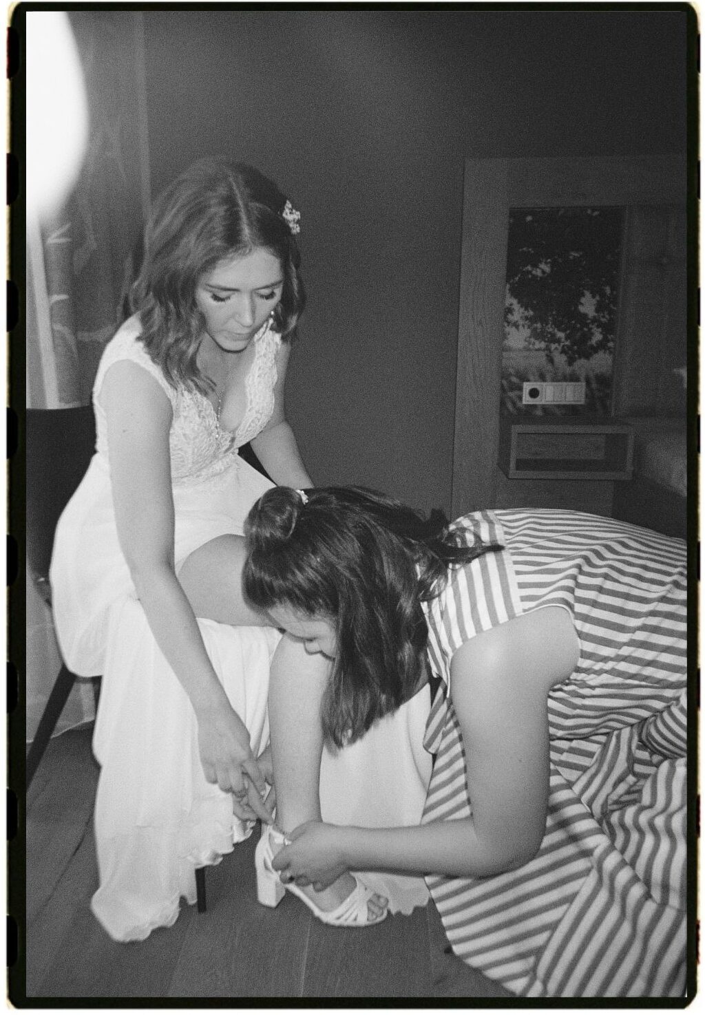 Hochzeitsfotograf Pfalz - Rheinhessen - Mainz - Frankfurt - Luxemburg Getting ready Flatlay - parfum