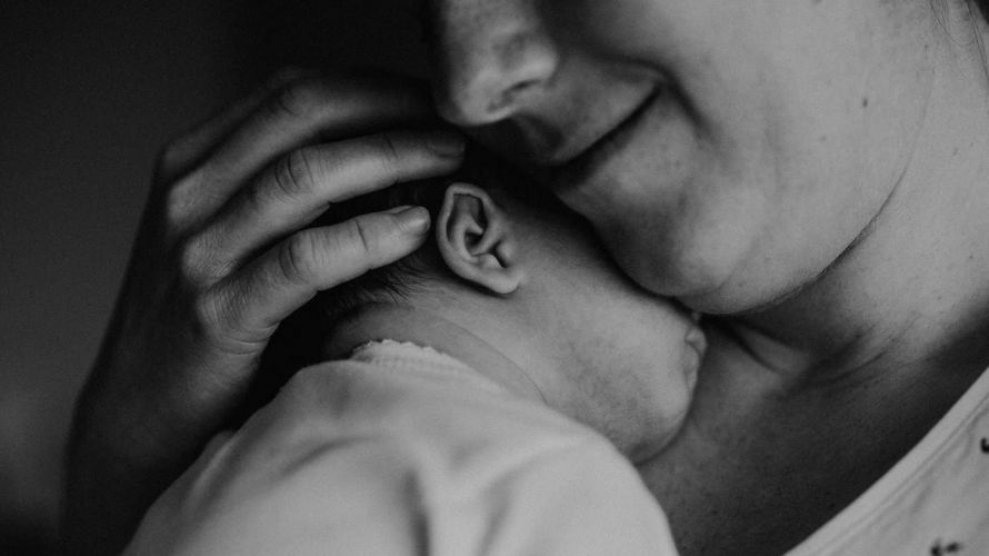 Familienfotograf Saarland und Pfalz - Andreas Heu - Newborn Shooting Homestory