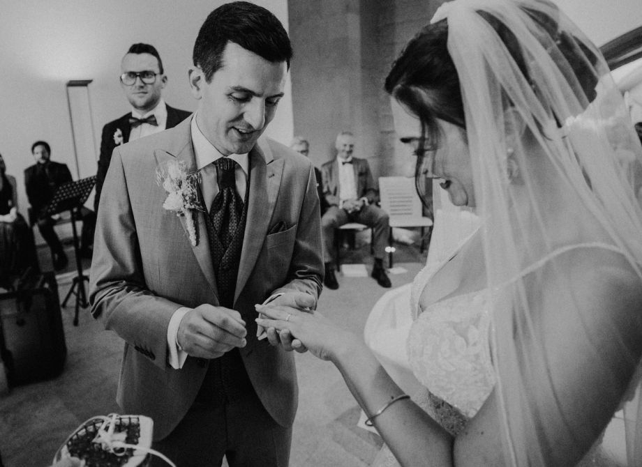 Hochzeitsreportage Weingut Junghof Undenheim - Hochzeitsfotograf Andreas Heu - Flatlay, Getting Ready Hochzeit