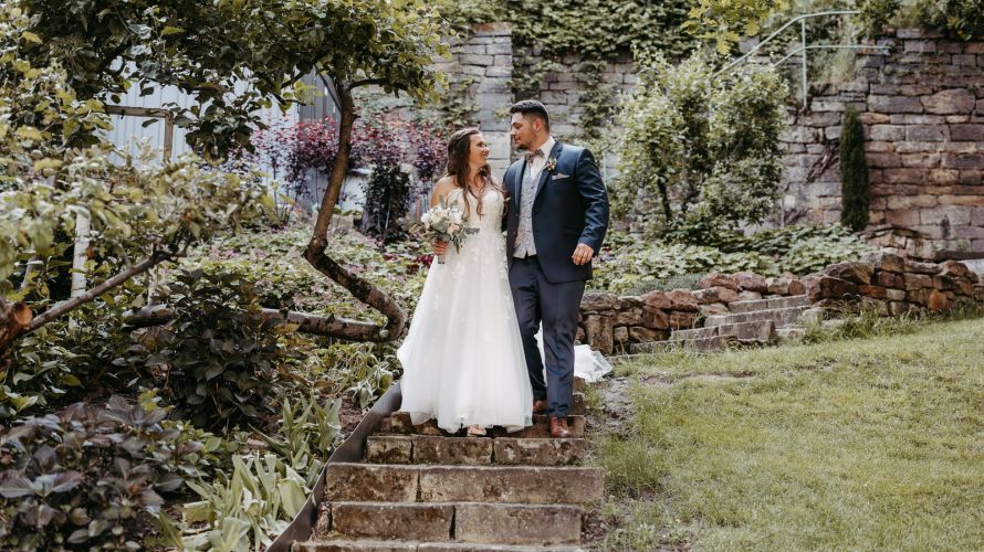 Hochzeit Altes Weingut am Maxbrunnen in Baddürkheim - Hochzeitsfotograf Pfalz - Andreas Heu Weddings