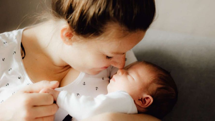Familienfotograf Saarland und Pfalz - Andreas Heu - Newborn Shooting Homestory