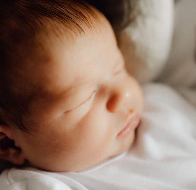Familienfotograf Saarland und Pfalz - Andreas Heu - Newborn Shooting Homestory
